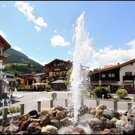 Knusperhaeuschen * Kirchberg in Tirol